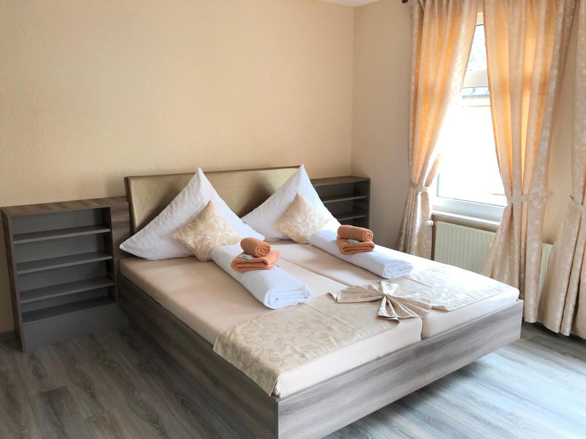 Pension Goldenes Vogtland Adorf Exterior foto
