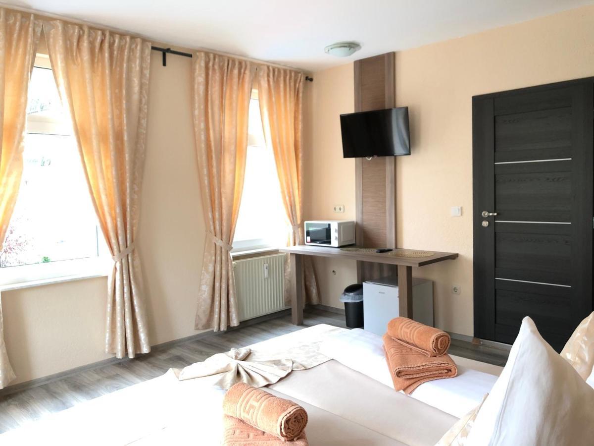 Pension Goldenes Vogtland Adorf Exterior foto